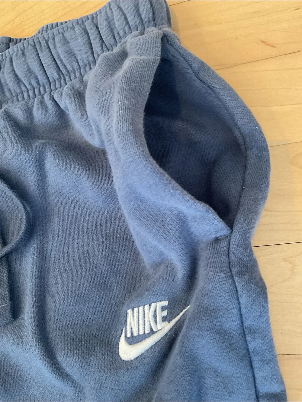 Nike Womens Dark Blue Fleece Joggers with White Logo - Picture 5 of 5